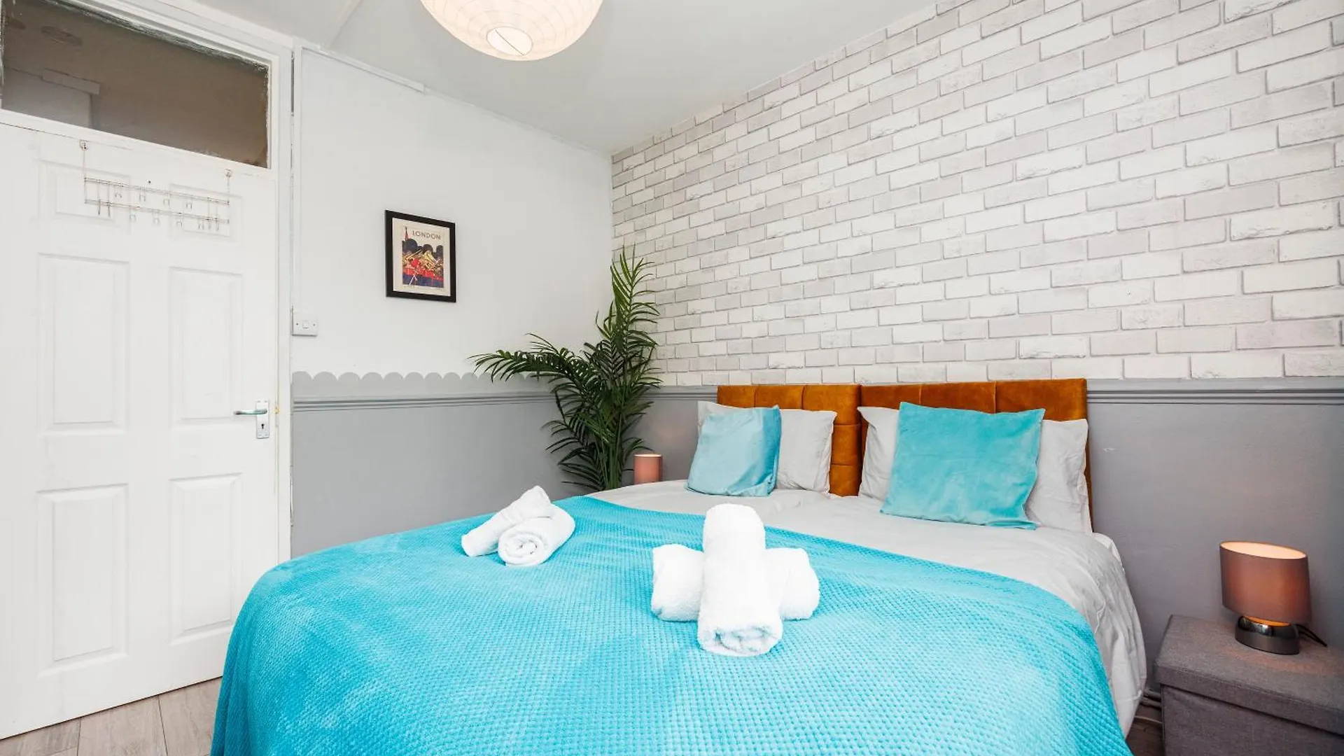 Spacious 2-Bedroom Apartment With Terrace, Garden Views & Free Wifi Near Olympic Stadium Λονδίνο Ηνωμένο Βασίλειο
