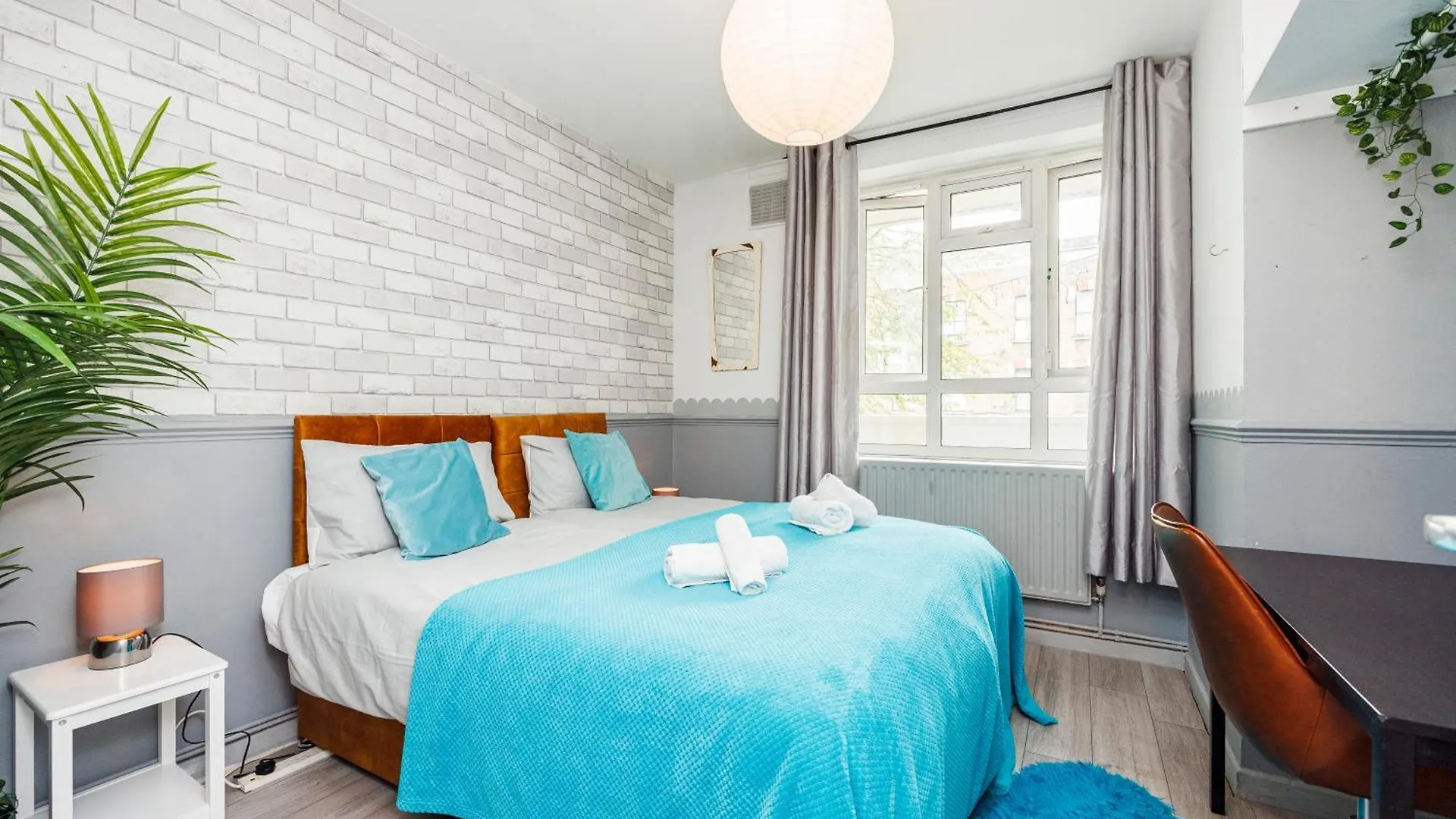 Spacious 2-Bedroom Apartment With Terrace, Garden Views & Free Wifi Near Olympic Stadium London